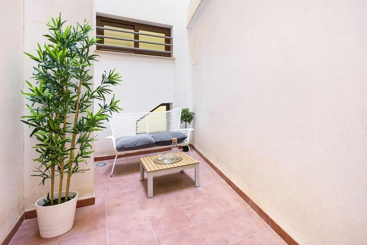 Pineapple Rosaleda 13 Apartment Malaga
